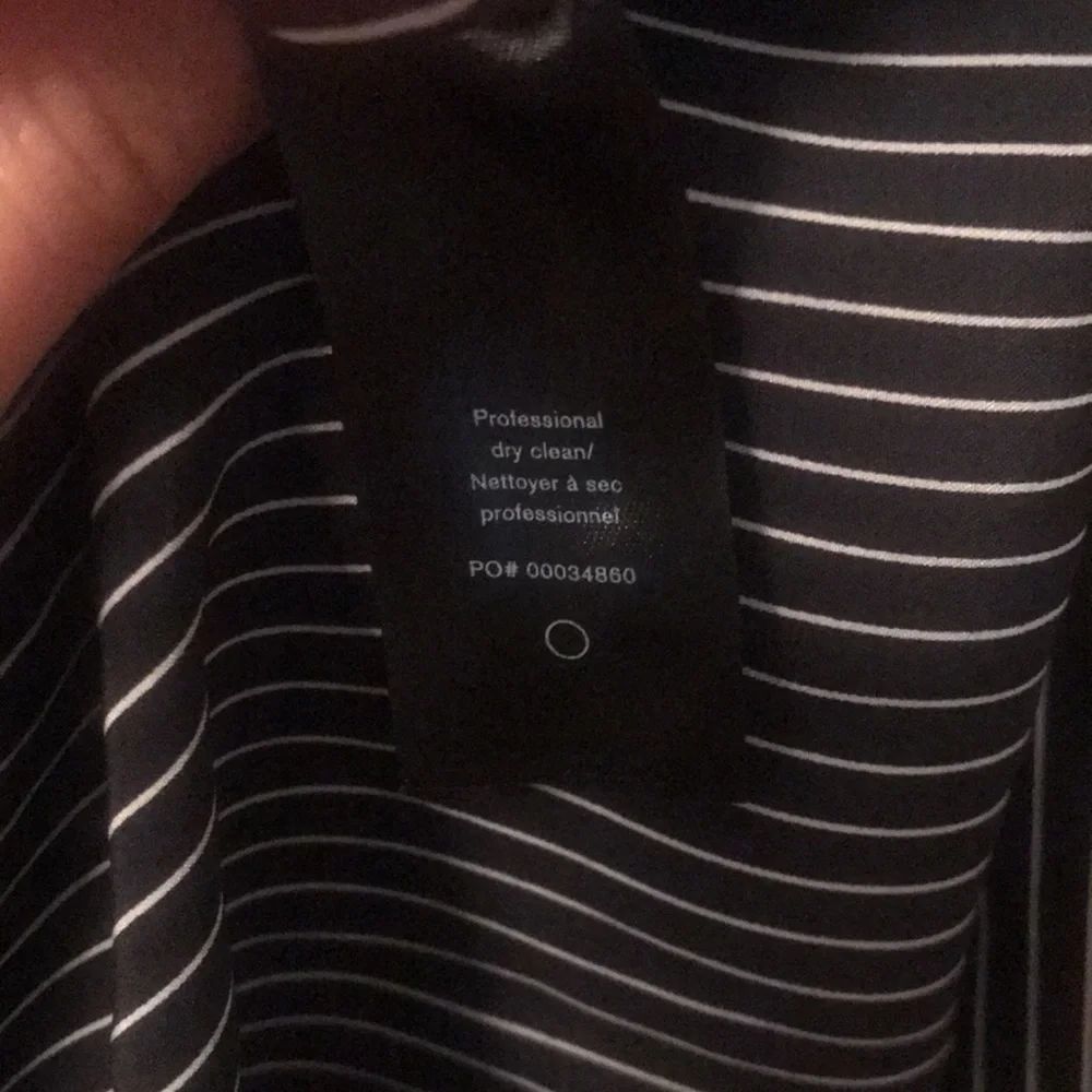 ⭐️ rag & bone - Victor Silk Wrap Blouse in Black w/ White Pinstripes - XXS/TTP - Picture 10 of 12